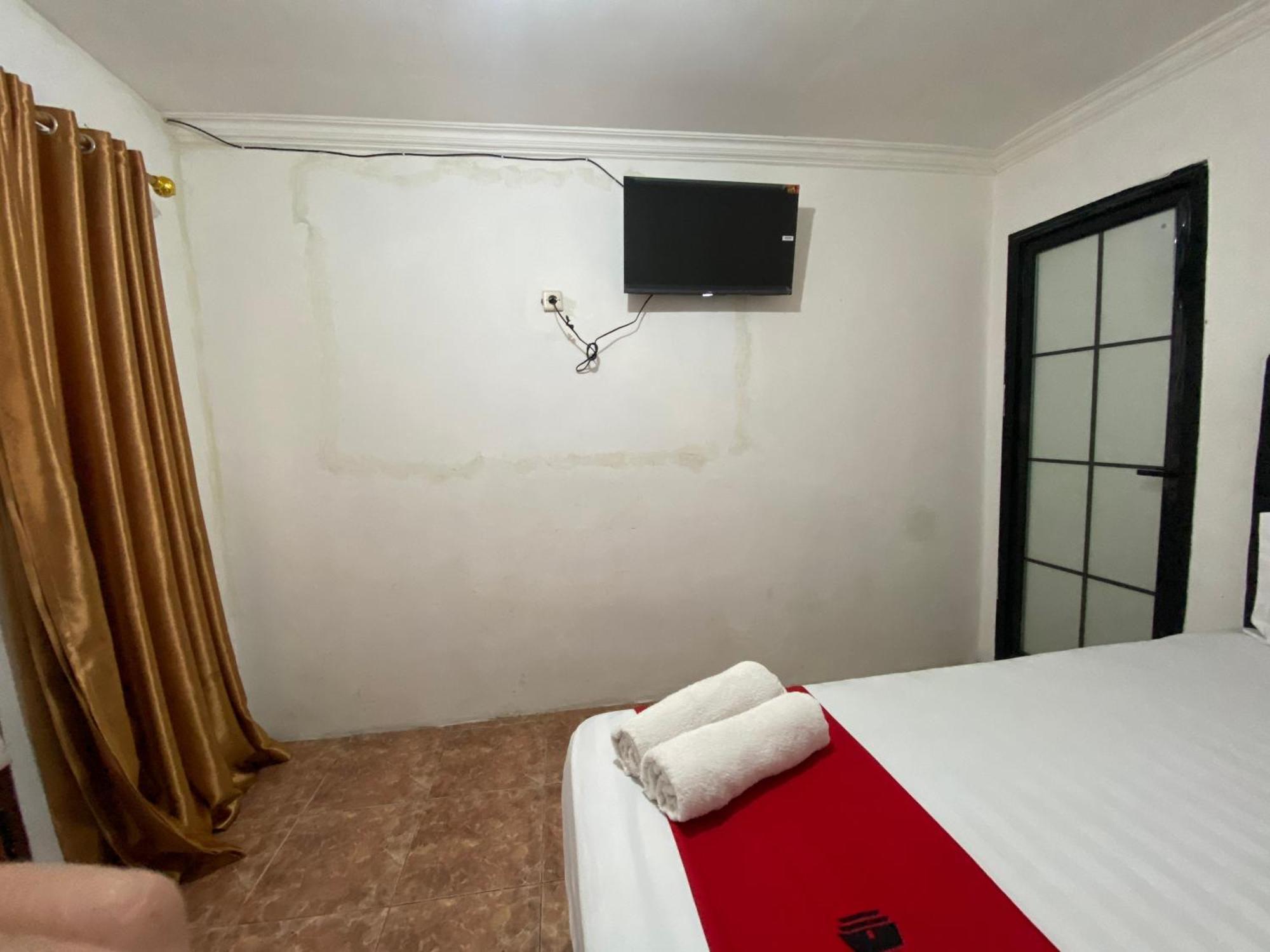 Reddoorz Syariah At Sudirman Street Garut Hotel Eksteriør billede