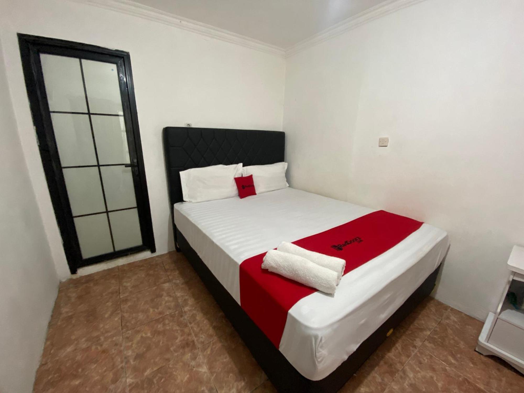 Reddoorz Syariah At Sudirman Street Garut Hotel Eksteriør billede
